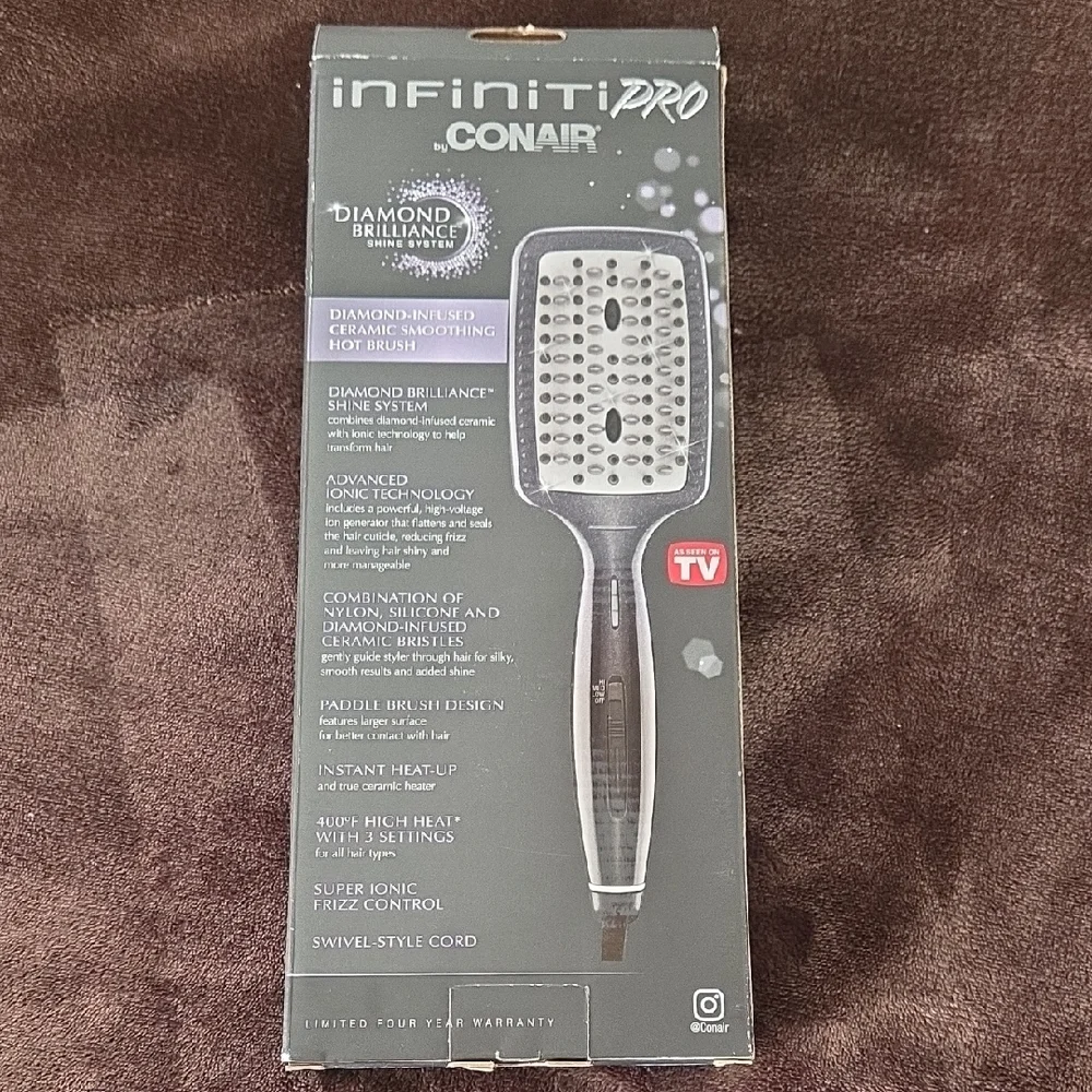 InfinitiPro Ceramic Smoothing Hot Brush - Black